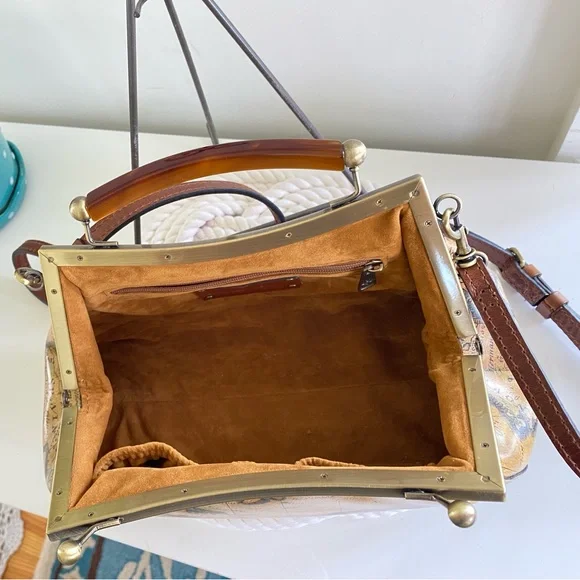 Patricia Nash Kelmscott - Picture 3 of 3